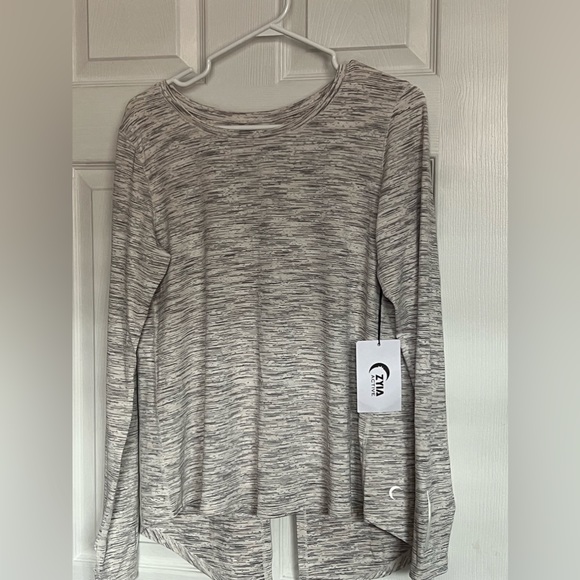 Zyia Active Back split long sleeve top brand new with tags - Picture 1 of 3